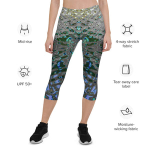 Women's Capri Leggings, Liquid Jewel