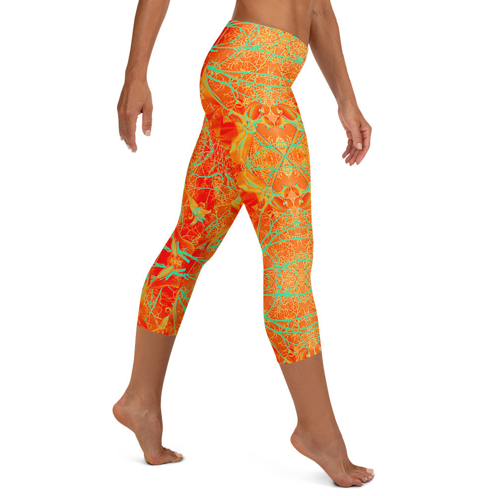 Women's Capri Leggings, Electric Lily